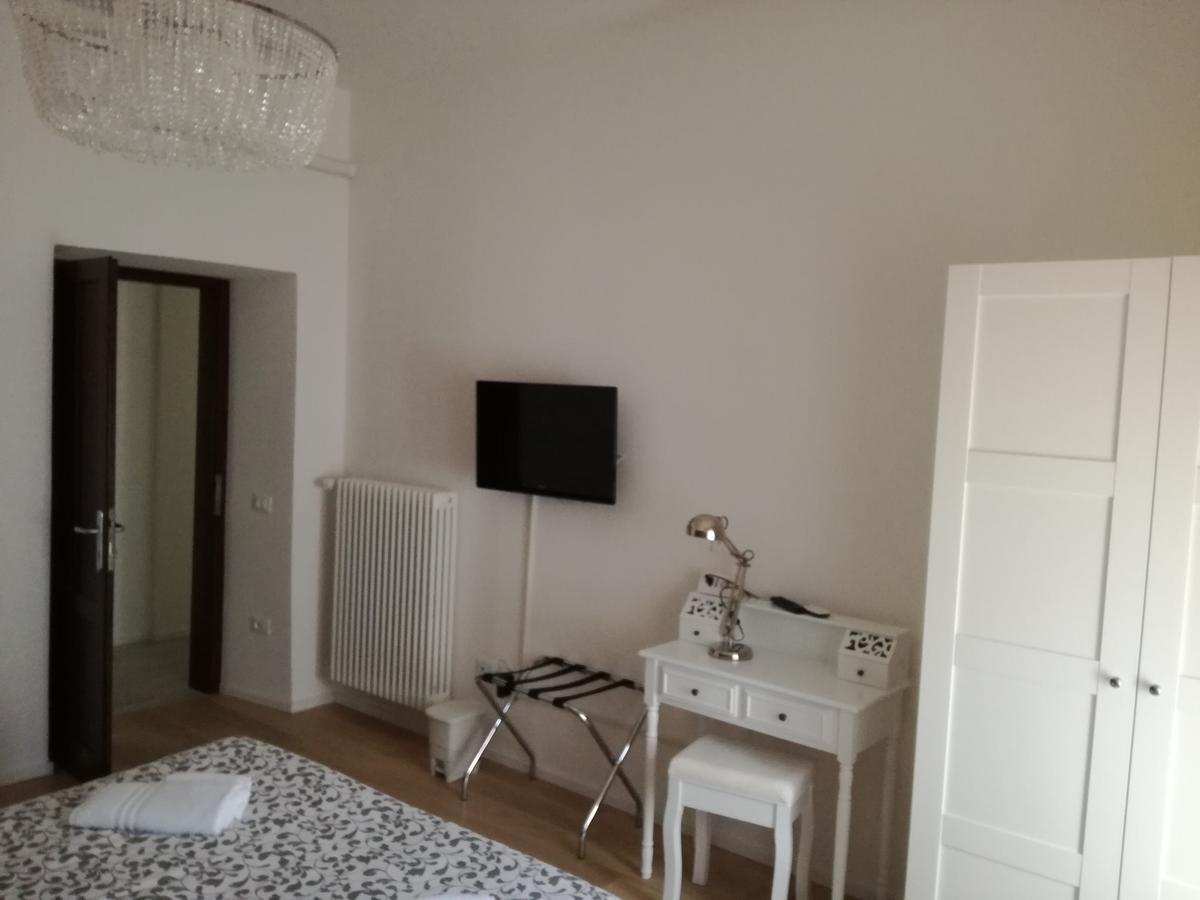 Dante Rooms And Apartment Trento Dış mekan fotoğraf